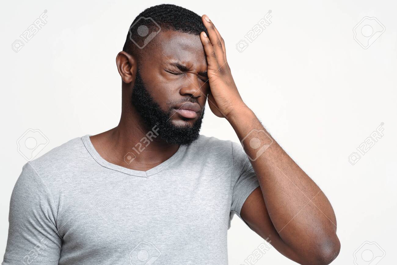 https://previews.123rf.com/images/milkos/milkos2001/milkos200100381/136942170-brain-diseases-problem-cause-chronic-severe-headache-young-black-man-tired-and-stressed-having.jpg