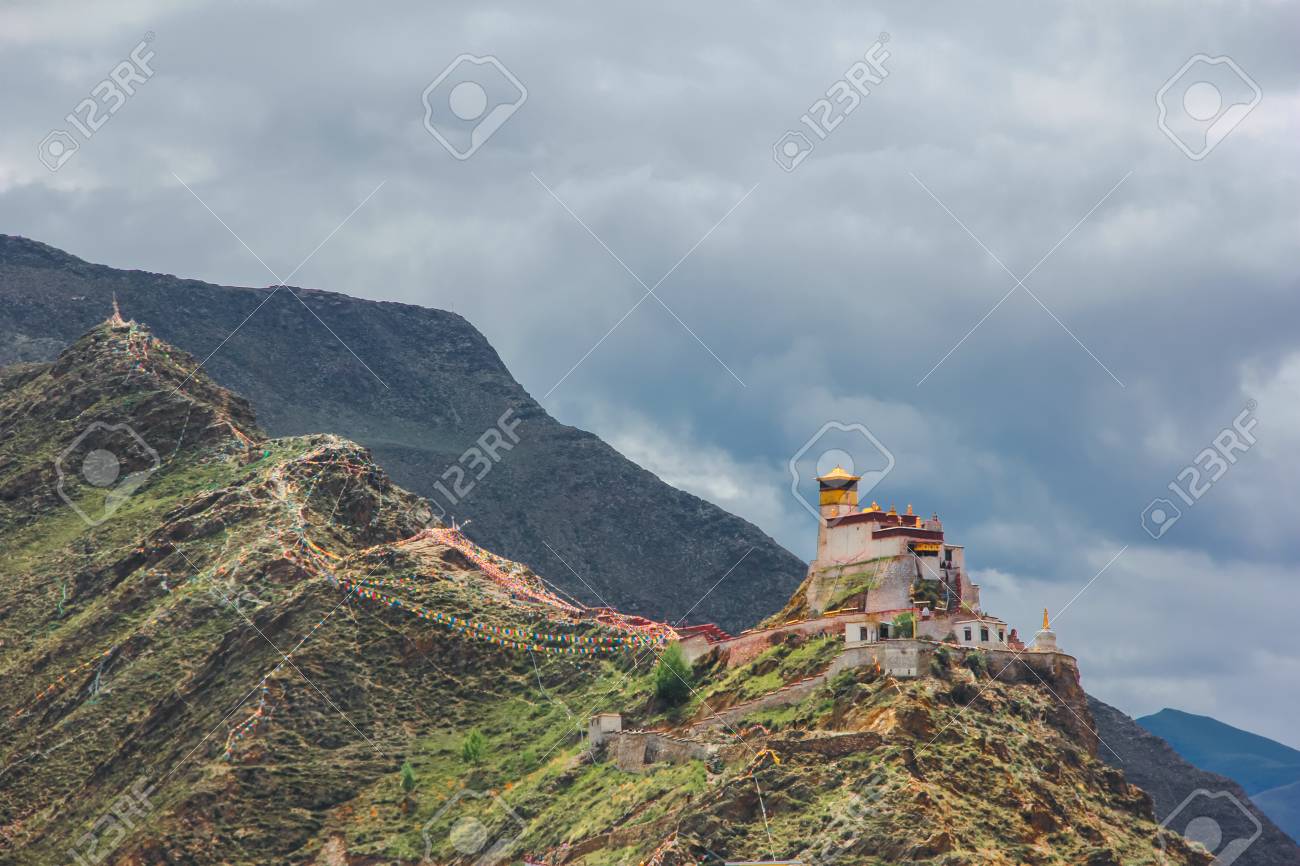 etiam-dictum-ipsum-a-felis