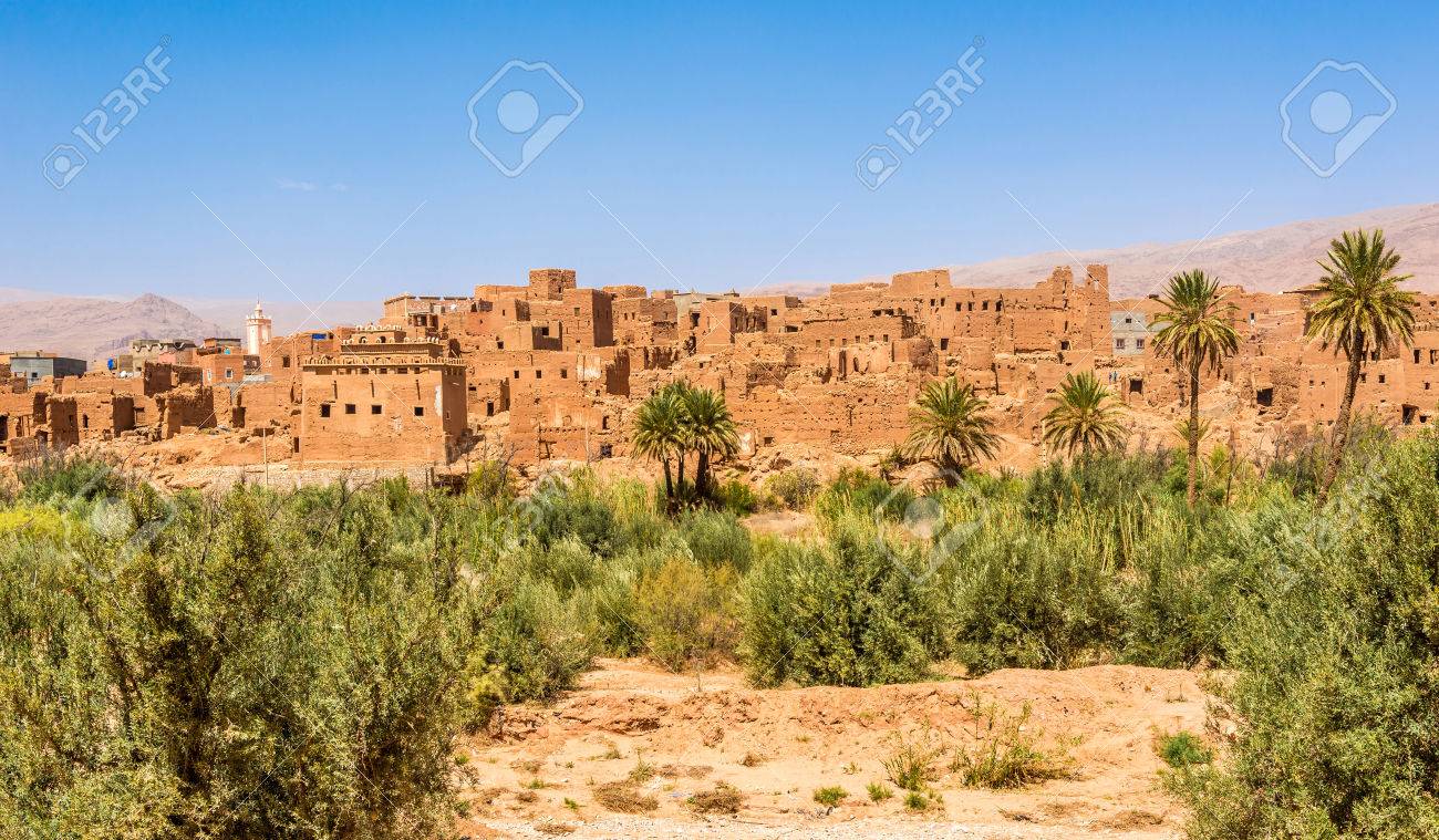 モロッコのマラケシュ タンギール オアシスで古いカスバの建物の表示します の写真素材 画像素材 Image