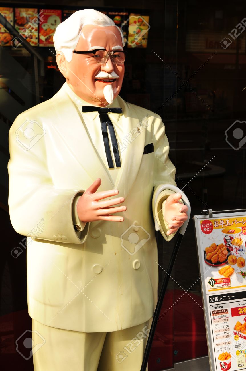 Tokyo Japan 2 Januar 2012 Statue Von Colonel Harland Sanders Dem Grunder Der Kfc Kentucky Fried Chicken Fast Food Kette Im Stadtteil Shibuya Tokio Lizenzfreie Fotos Bilder Und Stock Fotografie Image 13022347