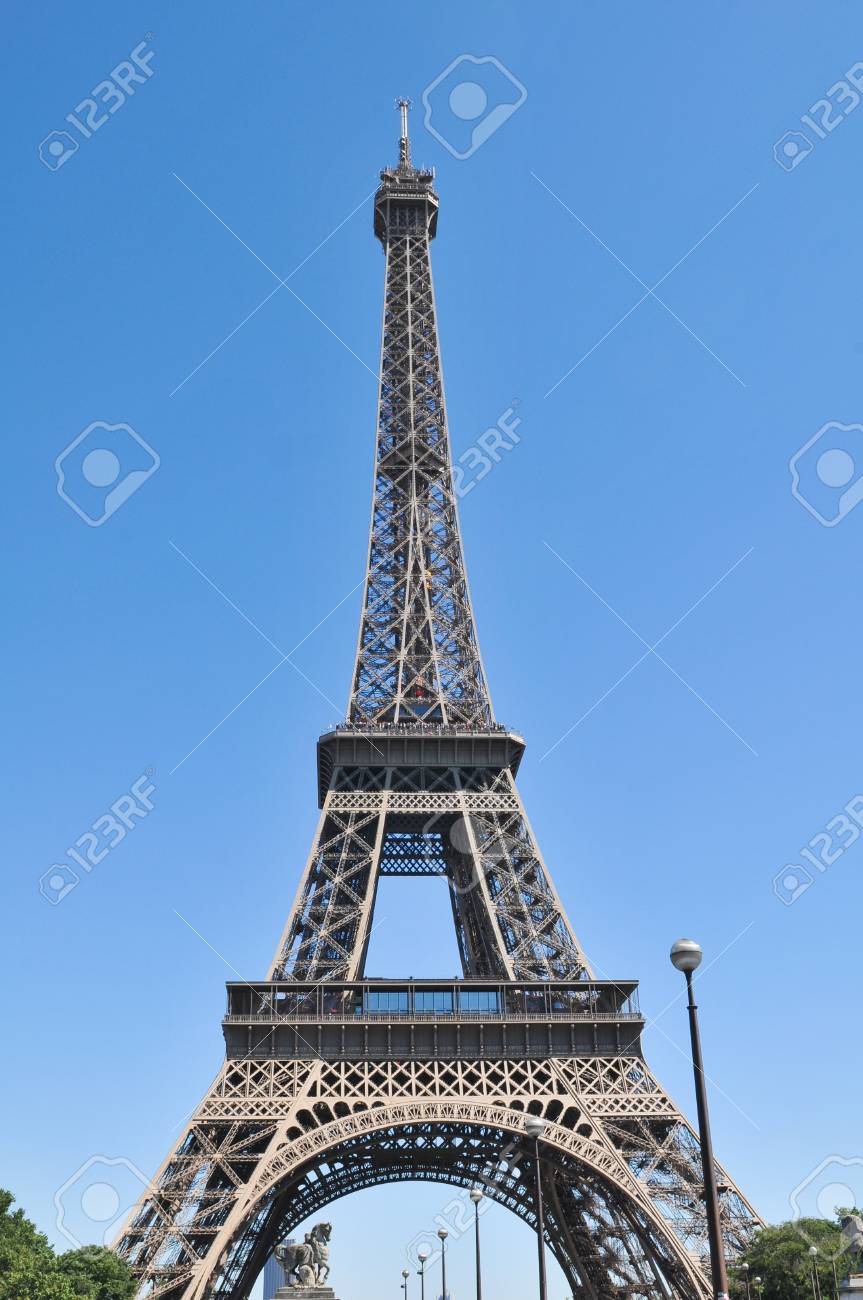 architect of eiffel tower