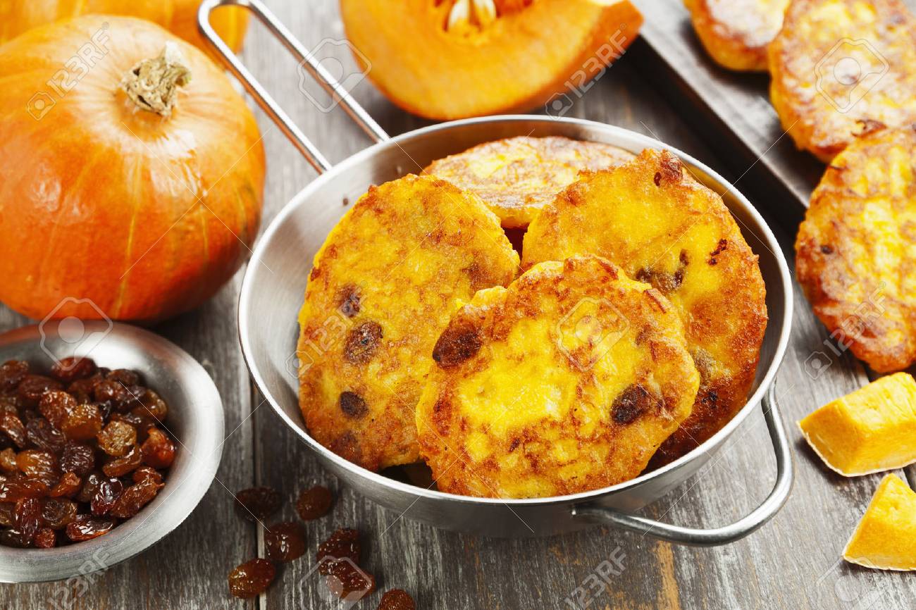 творог для сырников. творожник с тыквой. сырники с тыквой и творогом. творожники с тыквой. творожники с тыквой.