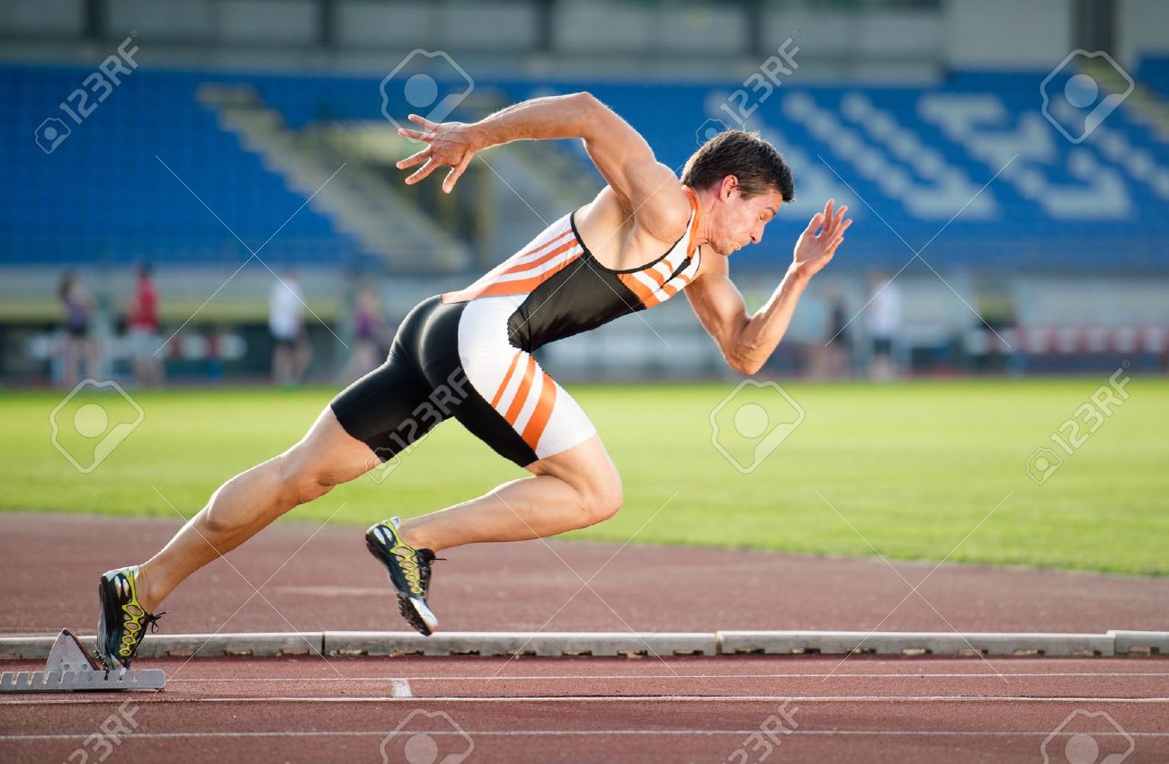 14160474-sprinter-leaving-starting-blocks-on-the-running-track-explosive-start-.jpg