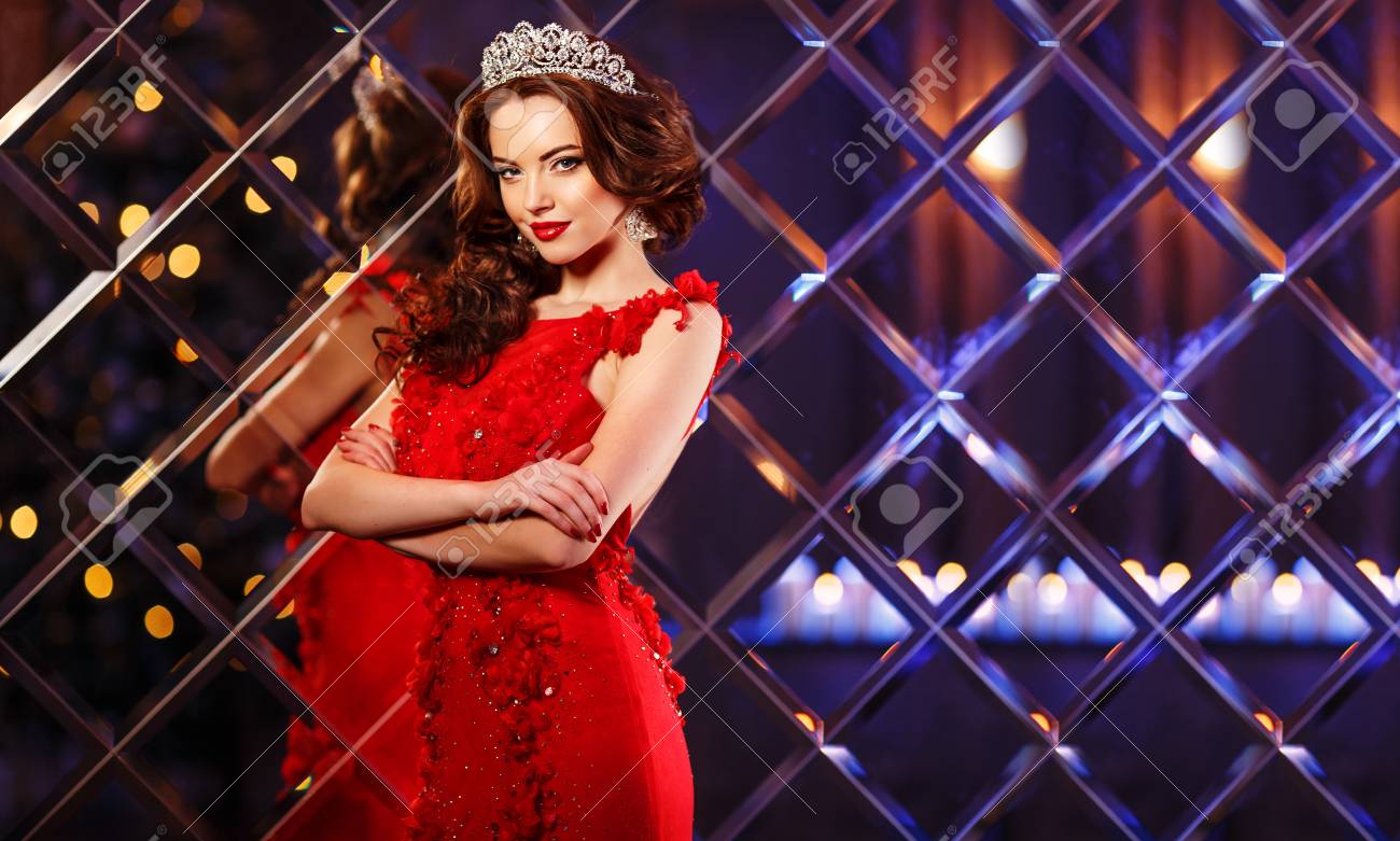 Woman Queen Princess In Crown And Lux Dress Lights Party