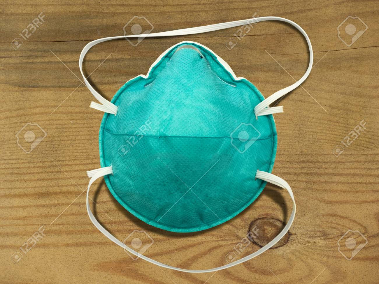 particulate respirator and surgical mask particulate respirator and surgical mask