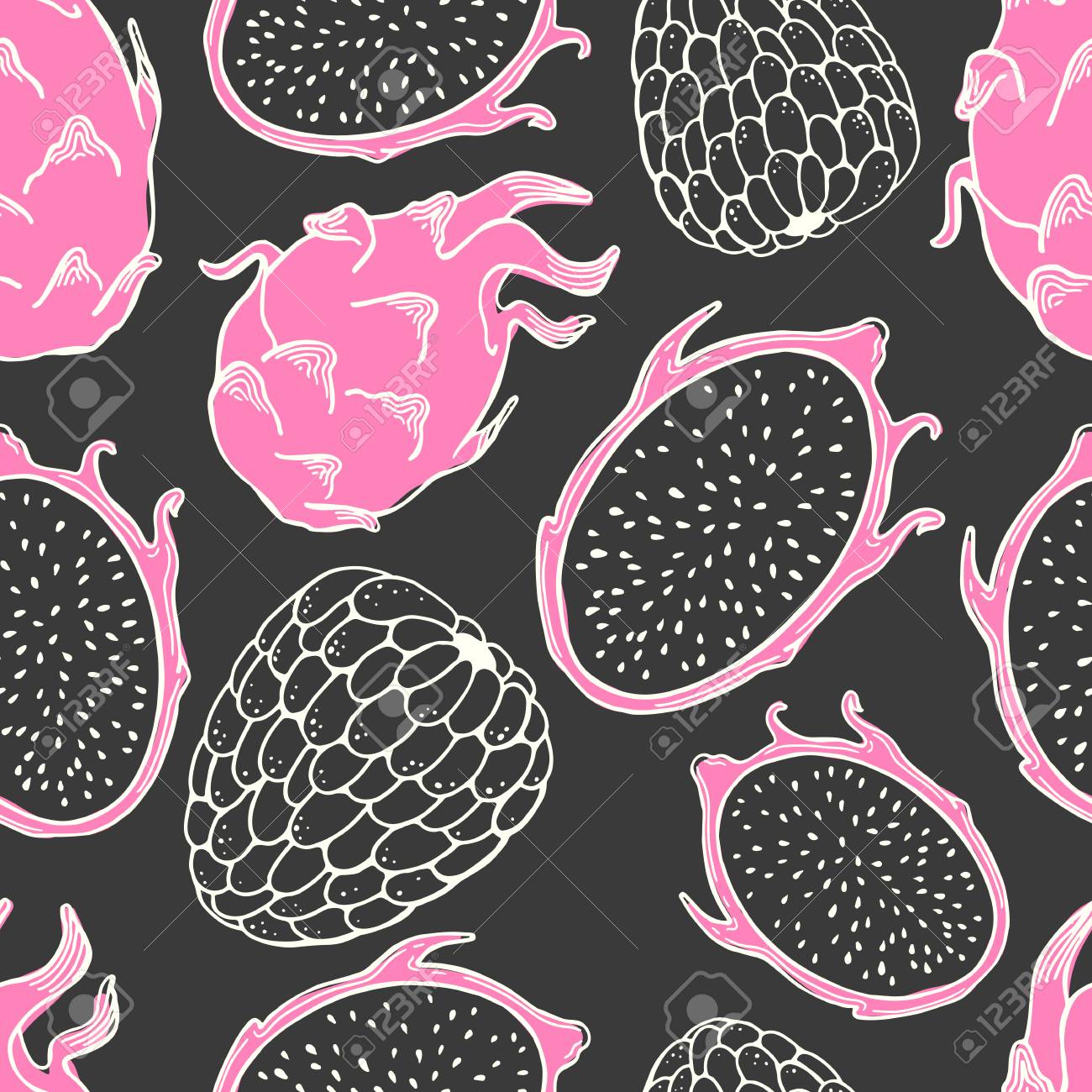 フルーツのスケッチとシームレスな自然パターン 黒の背景にピタヤのピンクと白のベクトルイラスト トロピカルフード のイラスト素材 ベクタ Image