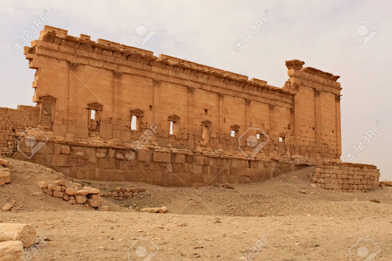 ruins of the ancient city of palmyra on syrian desert shortly