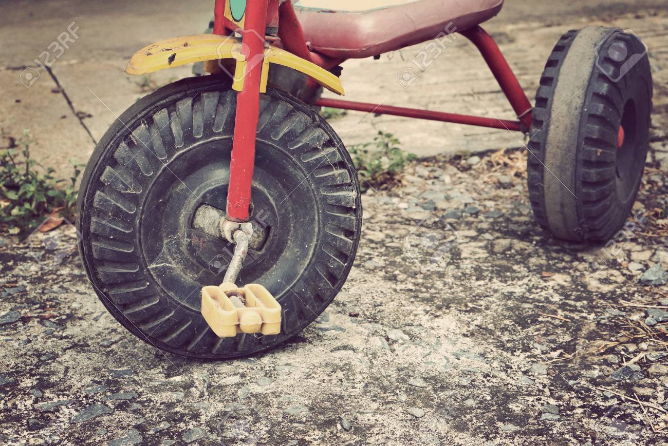 vintage style tricycle