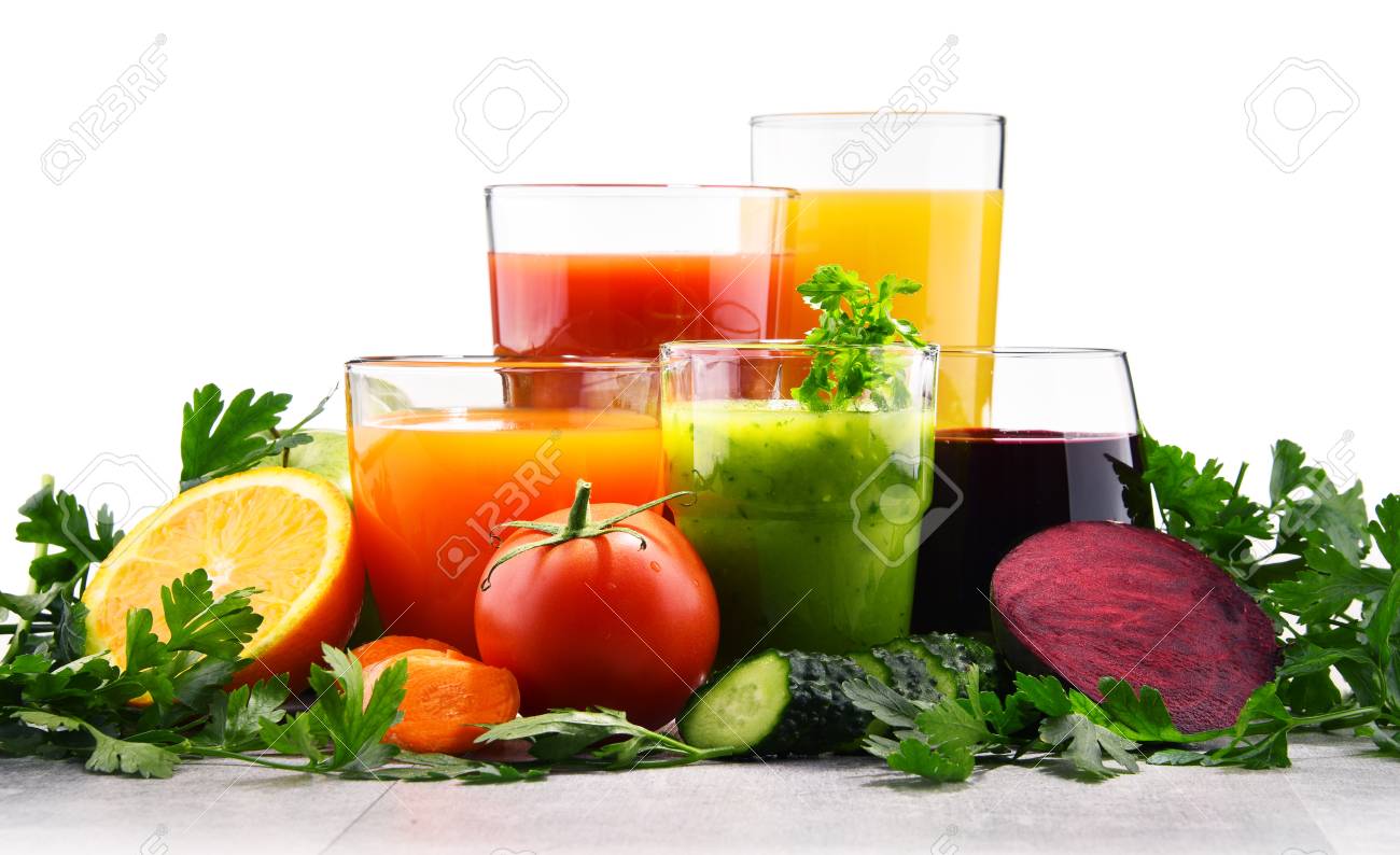 Glasses with fresh organic vegetable and fruit juices. Detox diet - 90015432 Glasses with fresh organic vegetable and fruit juices. Detox diet - 90015432