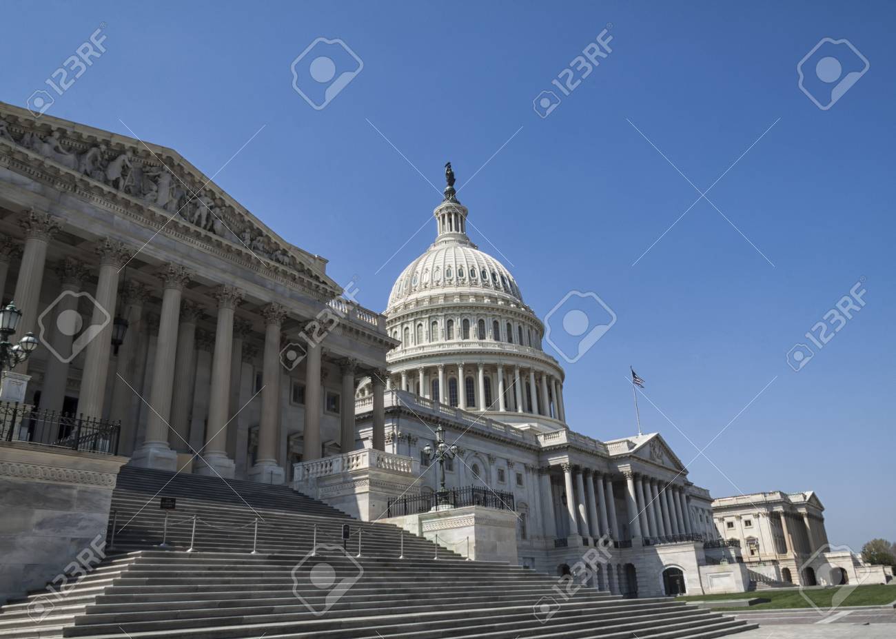 the United States Capitol Building in Washington D.C. - 37925889 the United States Capitol Building in Washington D.C. - 37925889