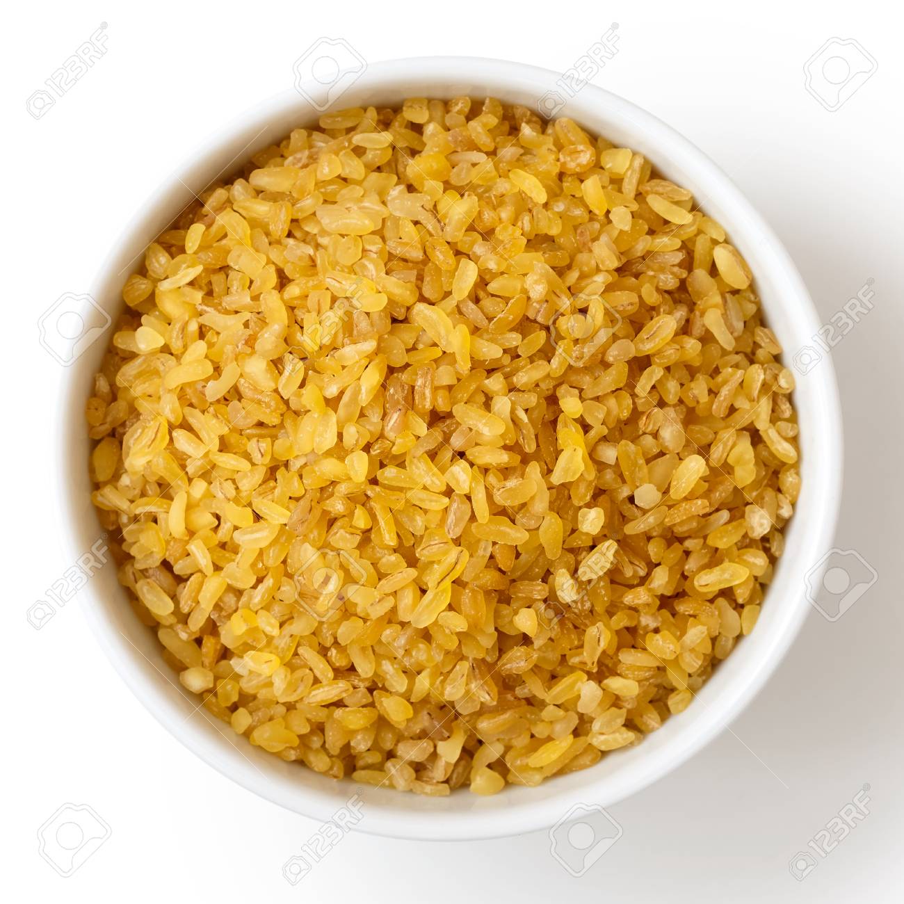 Boulgour A Sec Dans Un Bol En Ceramique Blanc Isole Sur Blanc D En