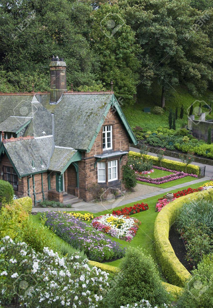 Small House With Garden In Edinburgh From Princess Street Gardens Stock Photo Picture And Royalty Free Image Image 5489968