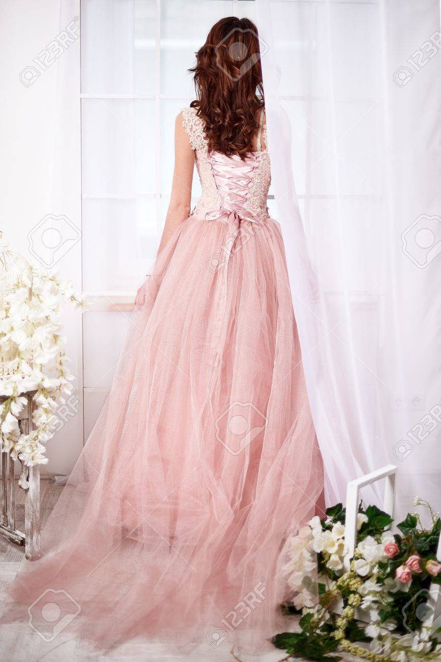 Kleid Mit Blumen Rosa Kleid Mit Blumen Rosa