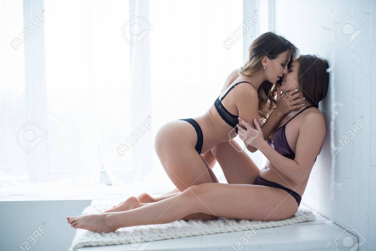 perfect pussy dildo ride