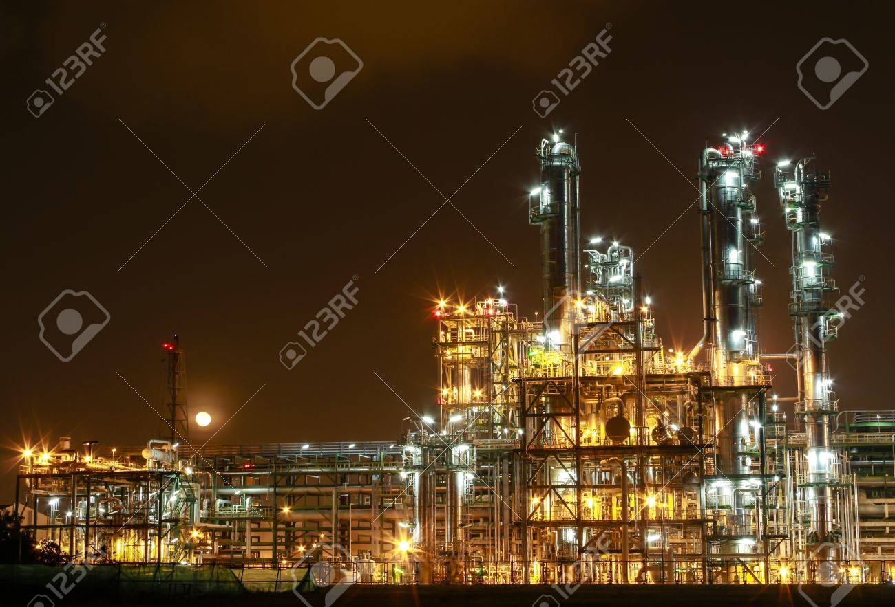 Night scene of chemical plant , Eastern of Thailand - 16348829 Night scene of chemical plant , Eastern of Thailand - 16348829