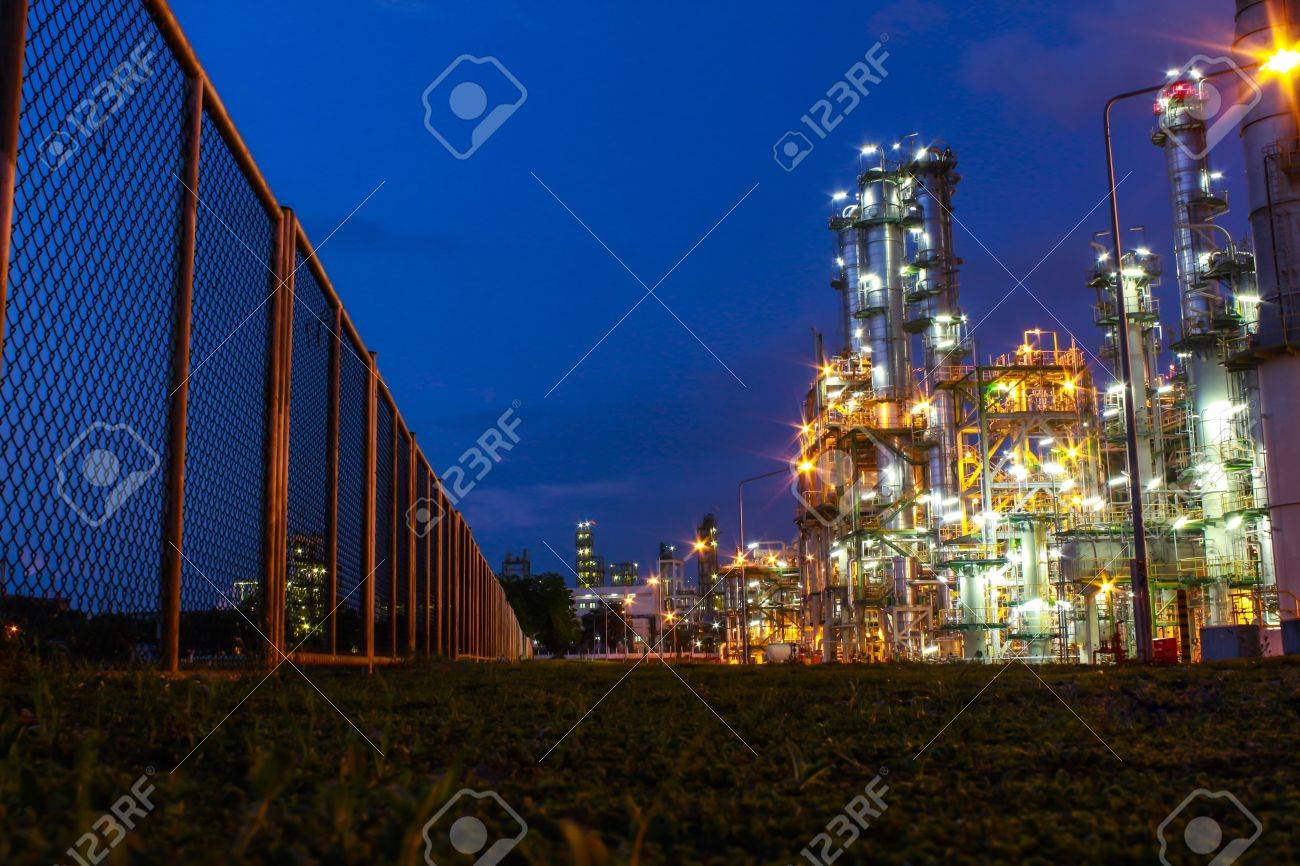 Night scene of chemical plant , Eastern of Thailand - 16348833 Night scene of chemical plant , Eastern of Thailand - 16348833