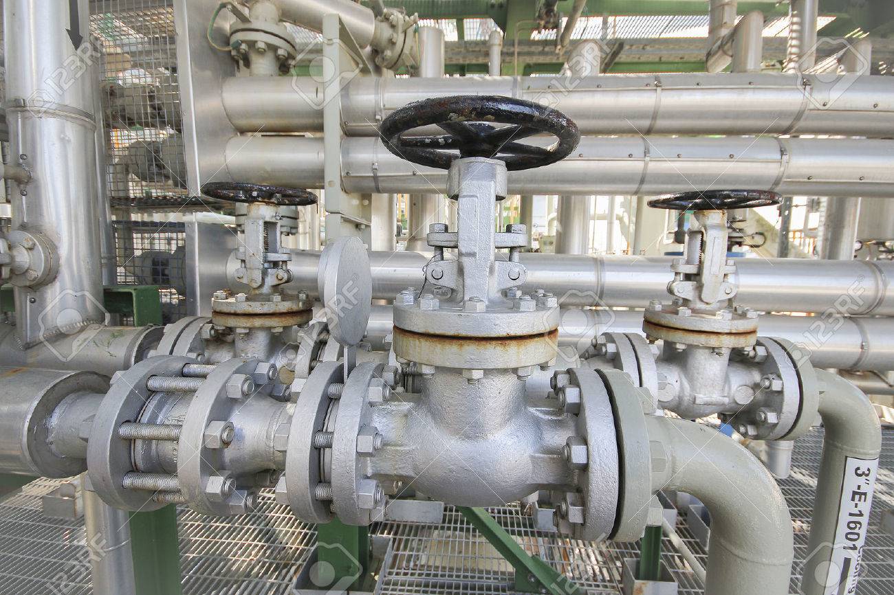Manual valve with pipe line in industrial plant - 24482304 Manual valve with pipe line in industrial plant - 24482304