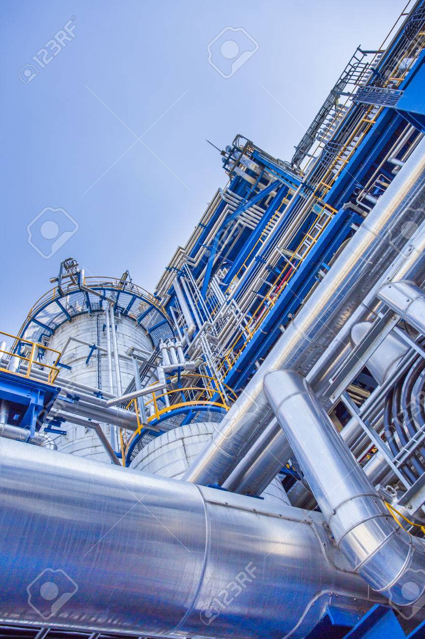 oil and chemical industrial factory - 41949536 oil and chemical industrial factory - 41949536