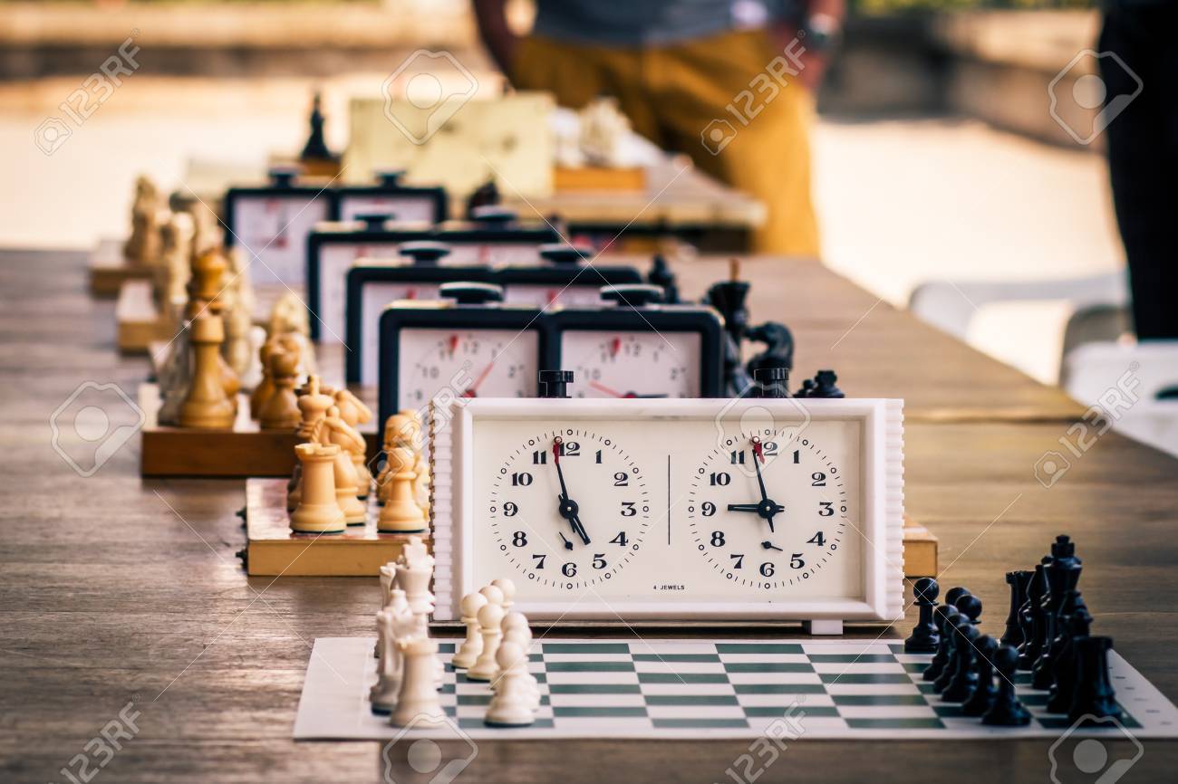 Chess board with clock Clearance