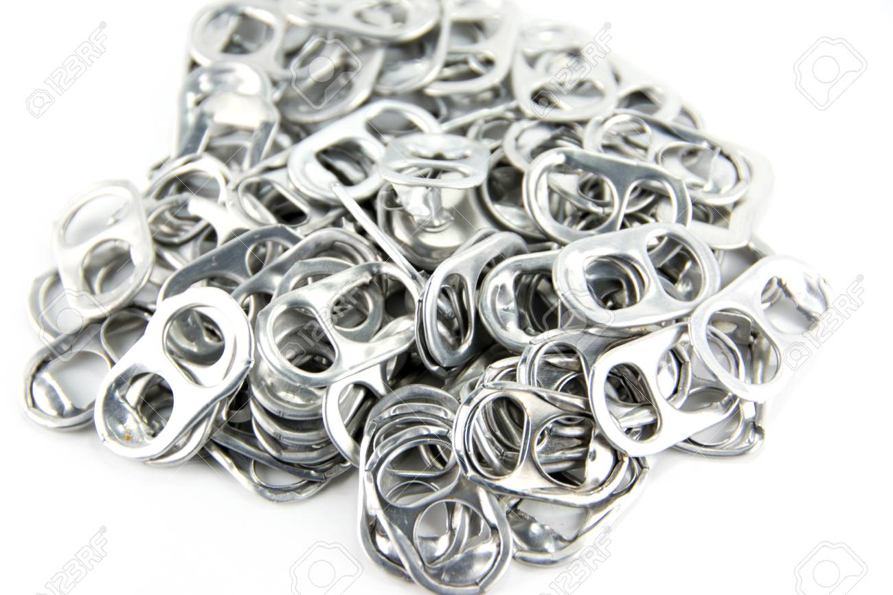 De Aluminio Del Tirón Del Anillo De La Lata Fotos, Retratos, Imágenes Y Fotografía De Archivo Libres De Derecho. 26562018.