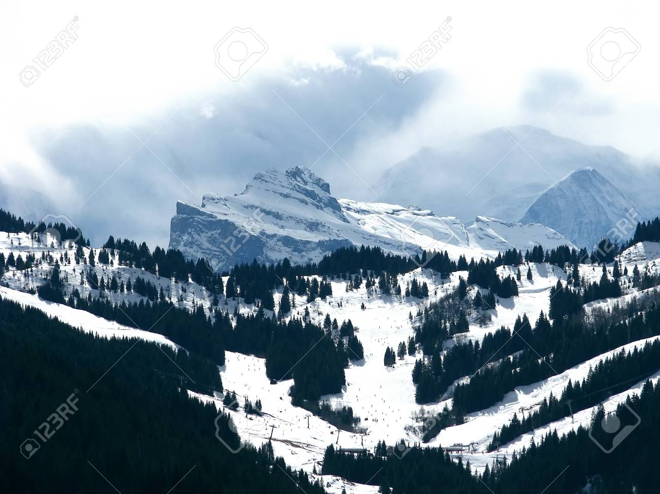 etiam-dictum-ipsum-a-felis