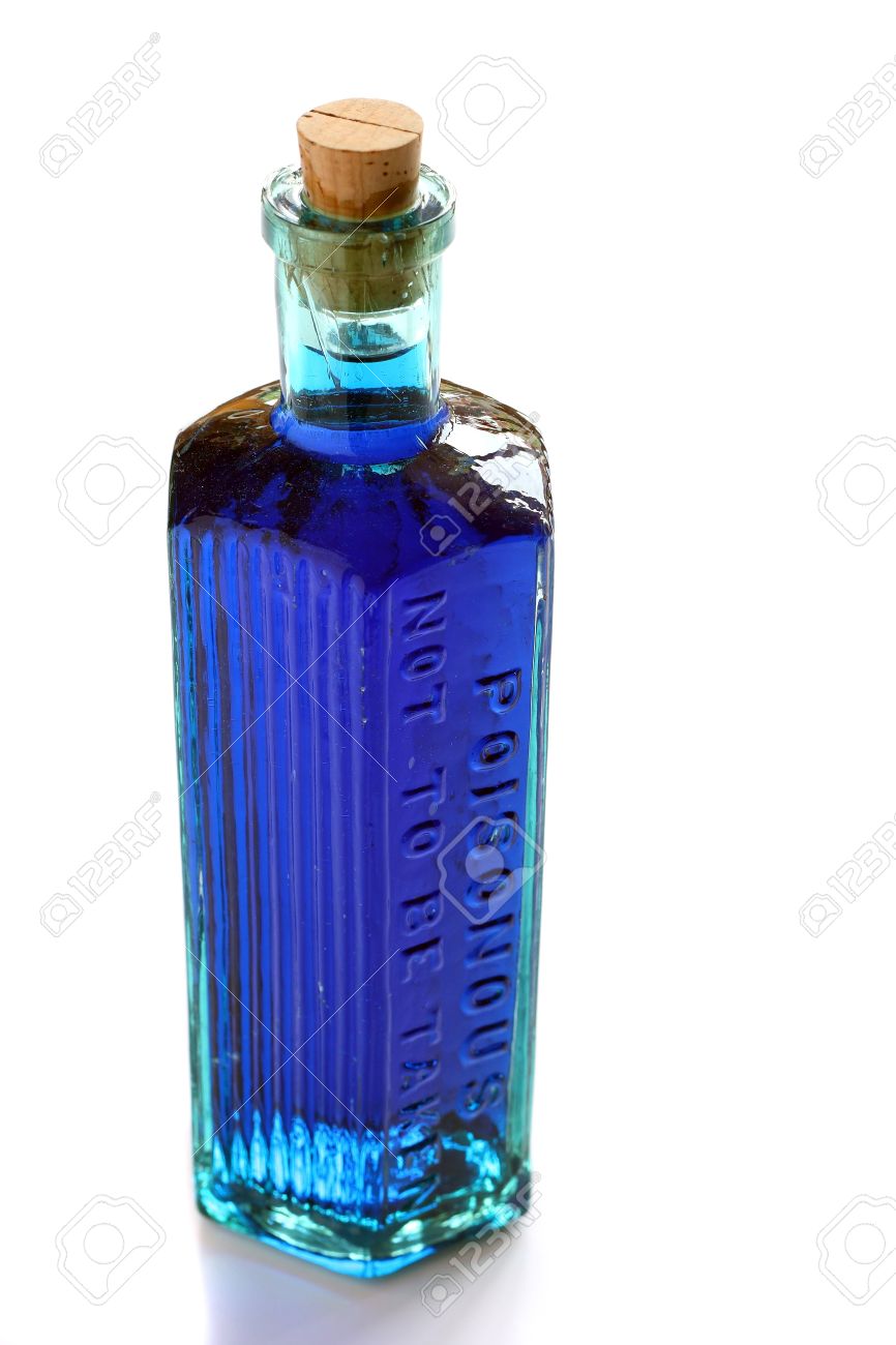 白のヴィンテージの毒の瓶で青ポーション の写真素材 画像素材 Image