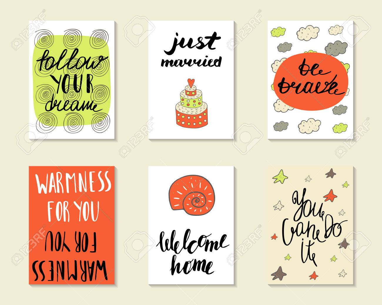 Nette Hand Gezeichnete Doodle Postkarten Karten Umschlagen Mit Verschiedenen Elementen Und Zitaten Einschliesslich Tapfer Sein Gerade Verheiratet Willkommen Zu Hause Folgen Sie Ihrem Traum Konnen Sie Es Tun Druckvorlagen Eingestellt Lizenzfrei