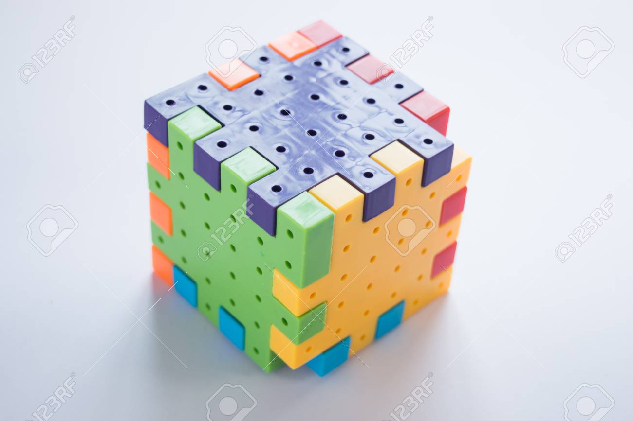 rompecabezas de plastico