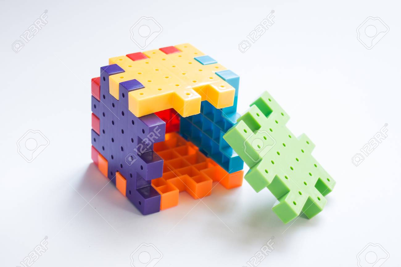 plastic puzzle game
