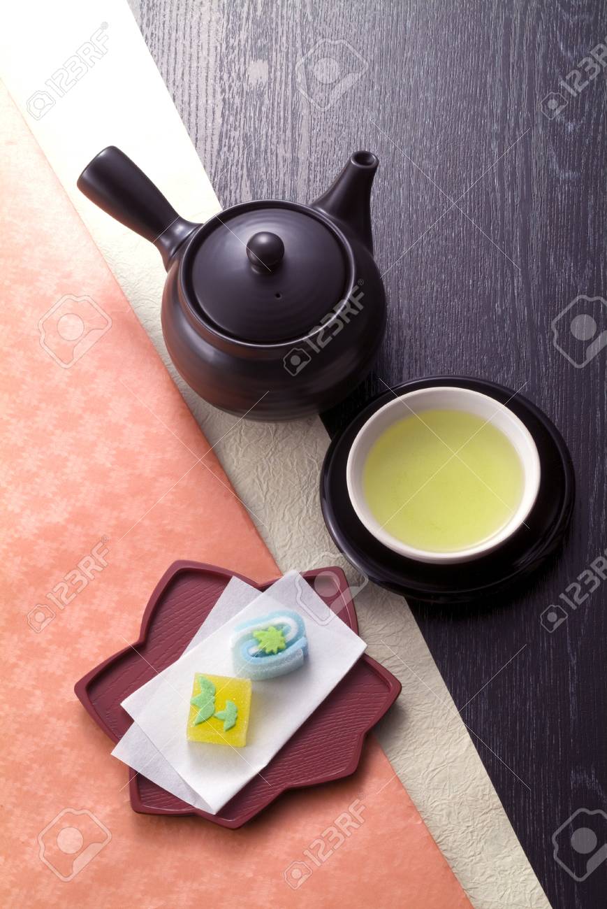 日本のお茶の時間の伝統的な文化のイメージ の写真素材 画像素材 Image