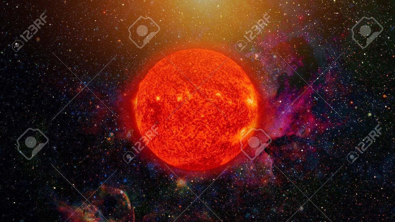 Système Solaire Soleil Cest Létoile Au Centre Du Système Solaire Le Soleil Est Une étoile De Type Principal De Type G Et On Lappelle