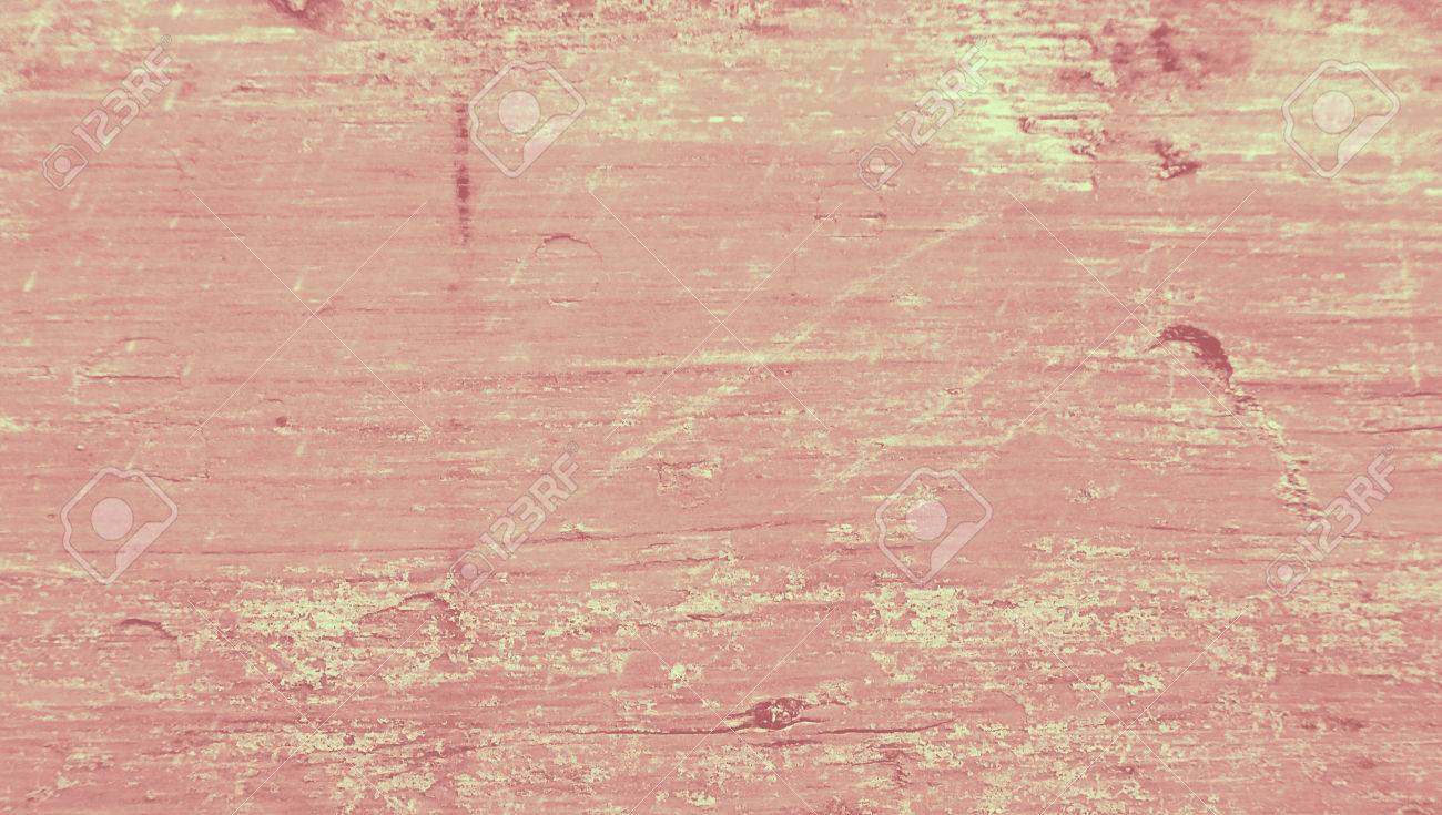 薄い色の古いクローズ アップ木材の背景にピンクのペンキ の写真素材 画像素材 Image