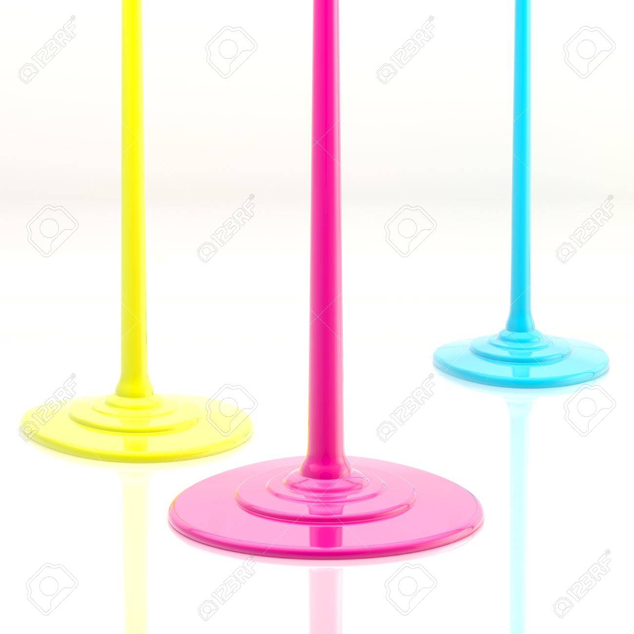 Peinture Colorée Coule Sur Le Sol Blanc Humide Banque Dimages Et