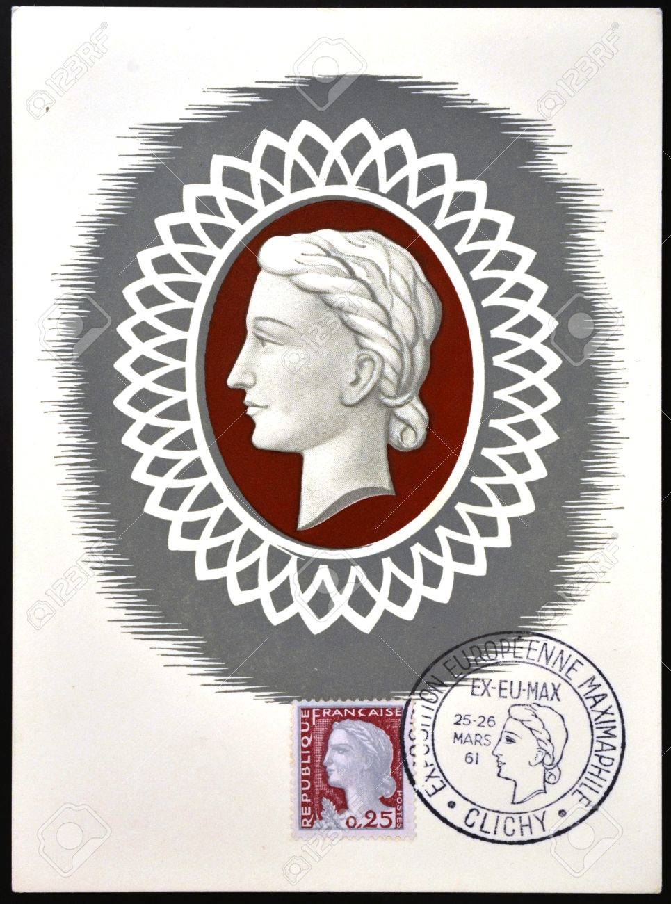 フランス 1961 年頃 フランスで印刷スタンプを示しますマリアンヌ 1961 年頃 フランスの国章 の写真素材 画像素材 Image