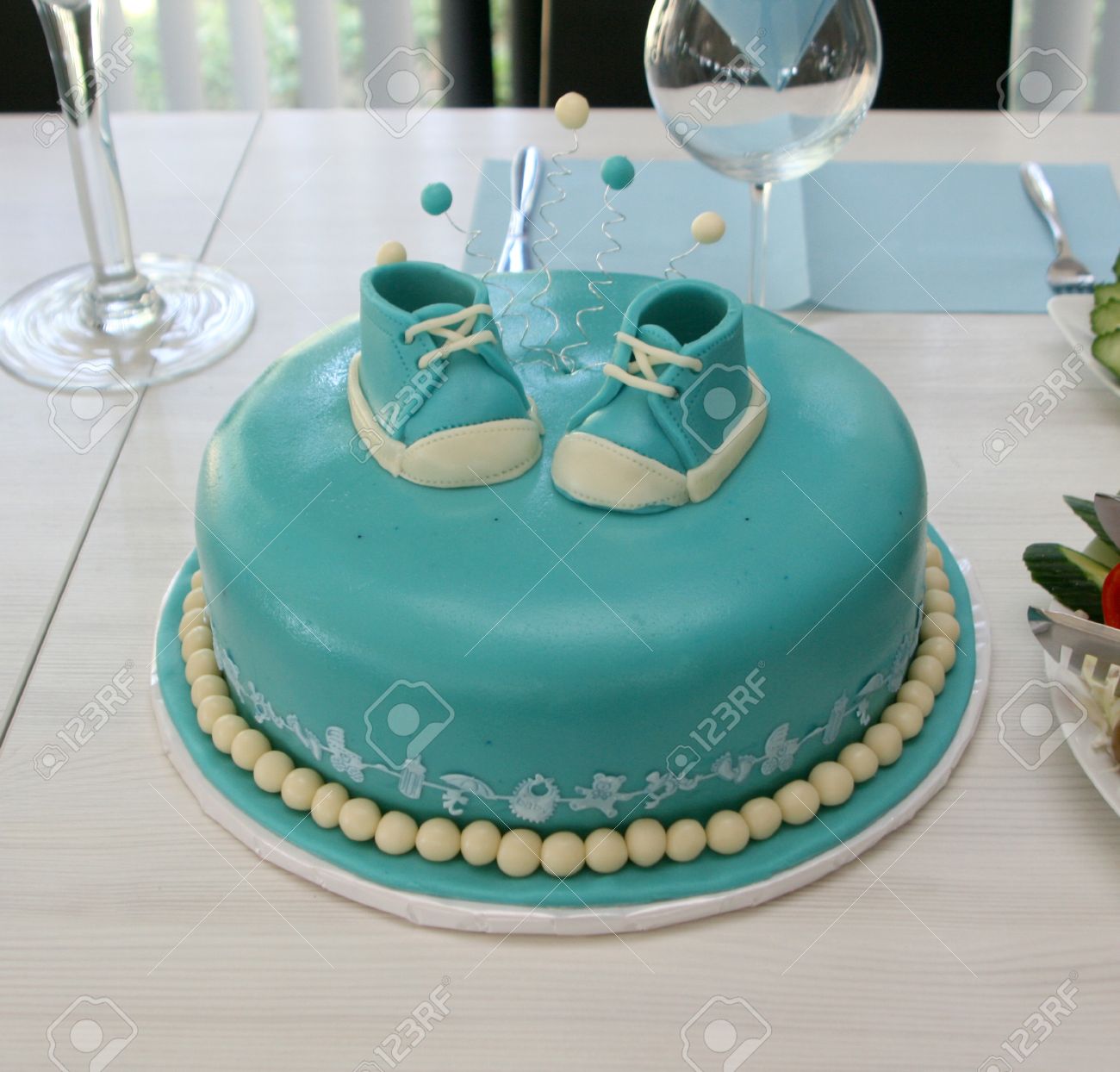 Gateau Bebe Bleu Banque D Images Et Photos Libres De Droits Image