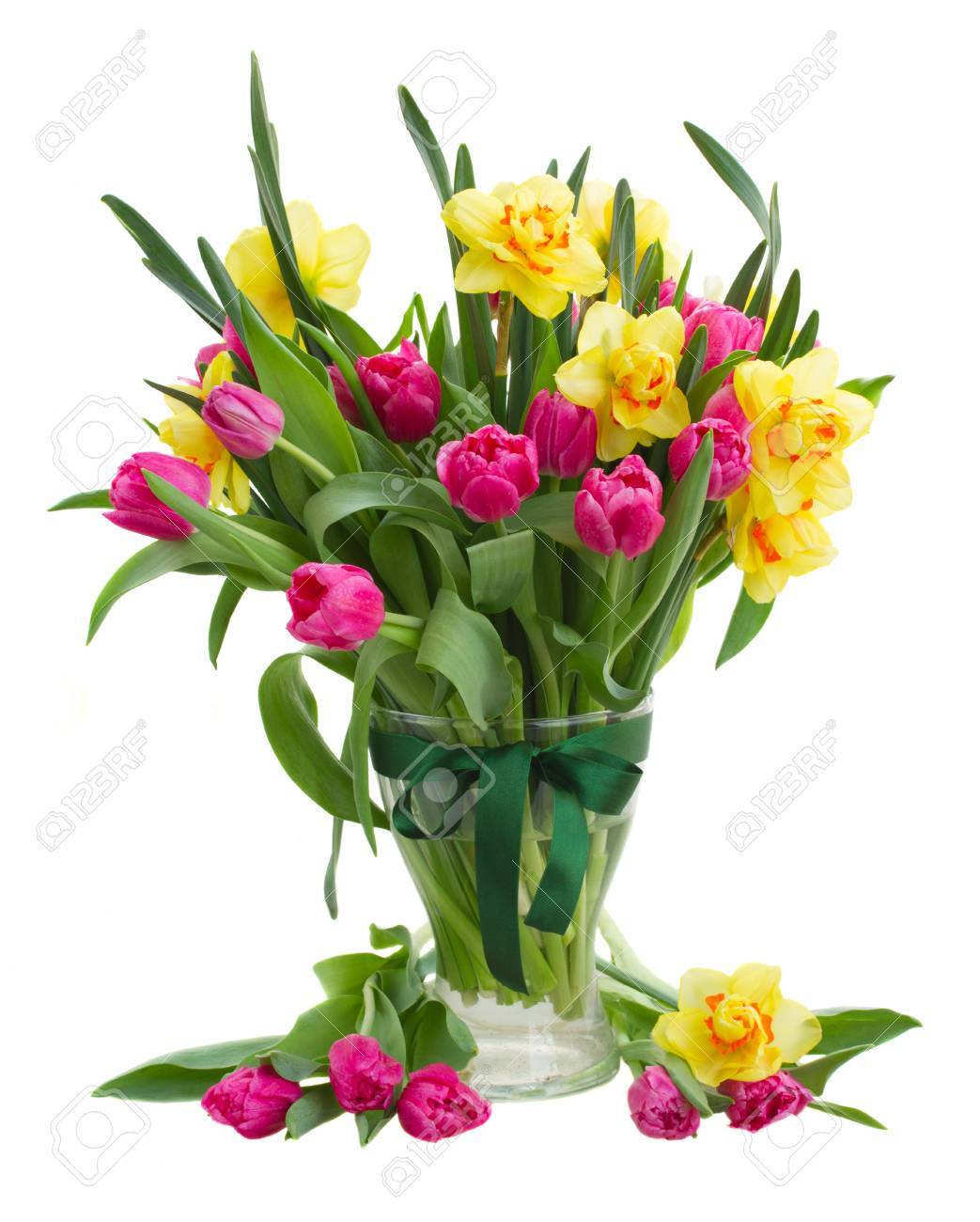 bunch of tulips and