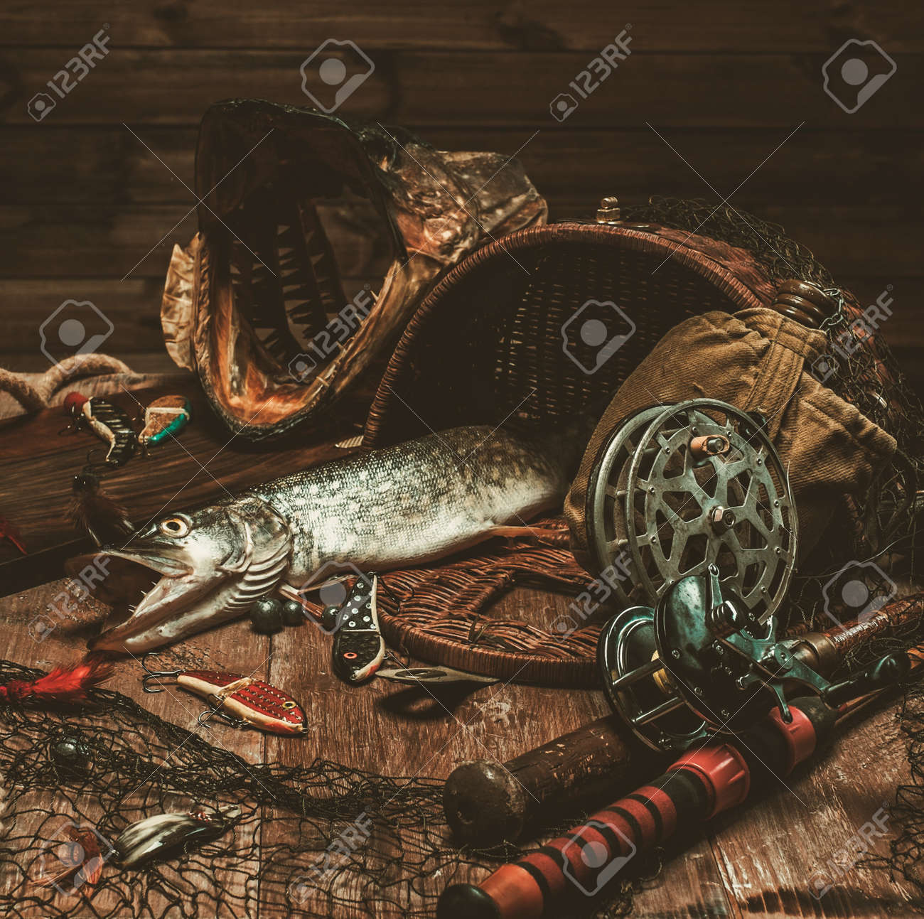 pike fishing tools