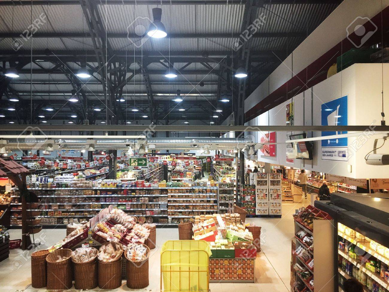 REWE supermarket in Frankfurt - 32161008 REWE supermarket in Frankfurt - 32161008