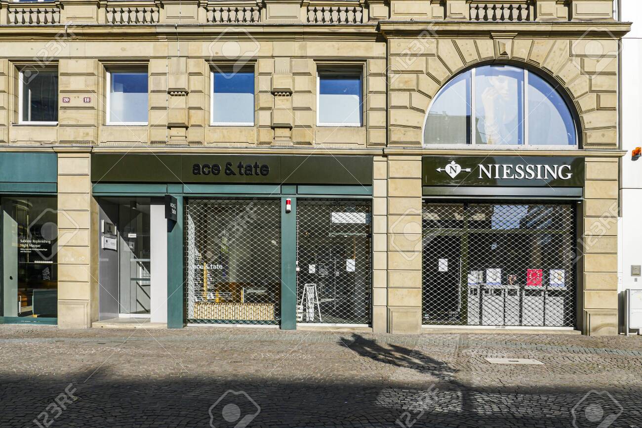 Coronavirus lockdown. Frankfurt, Germany. April 5, 2020. Barred up stores in Kaiserplatz during covid-19 pandemic lockdown. - 144821568 Coronavirus lockdown. Frankfurt, Germany. April 5, 2020. Barred up stores in Kaiserplatz during covid-19 pandemic lockdown. - 144821568