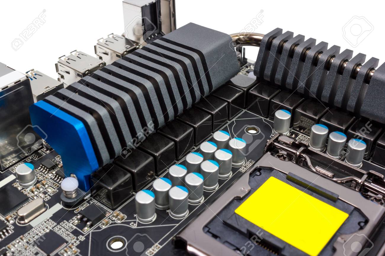 ヒートシンクと Cpu ソケットとマルチ フェーズ電源システム最新のプロセッサ の写真素材 画像素材 Image