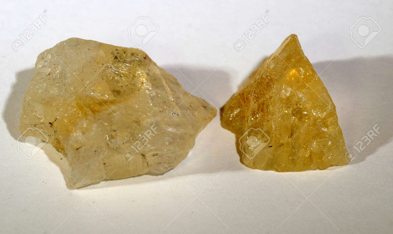 Two piece of citrine, a yellow quarz variant mant to support wealth and psrosperity. - 157956656 Two piece of citrine, a yellow quarz variant mant to support wealth and psrosperity. - 157956656