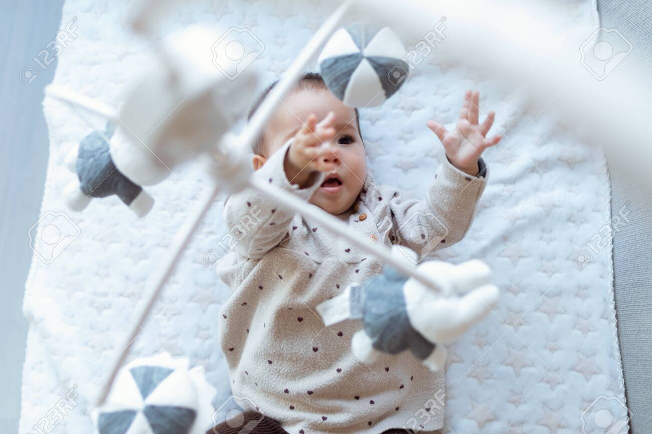 baby girl musical mobile