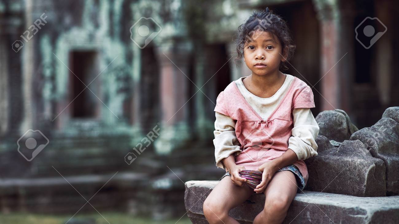 litte siem reap girl