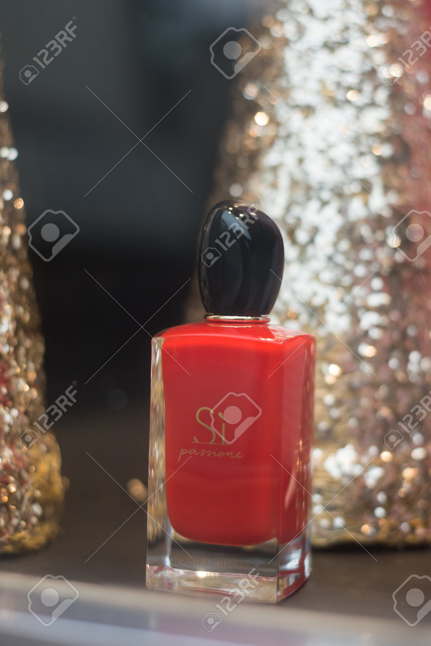 giorgio armani france