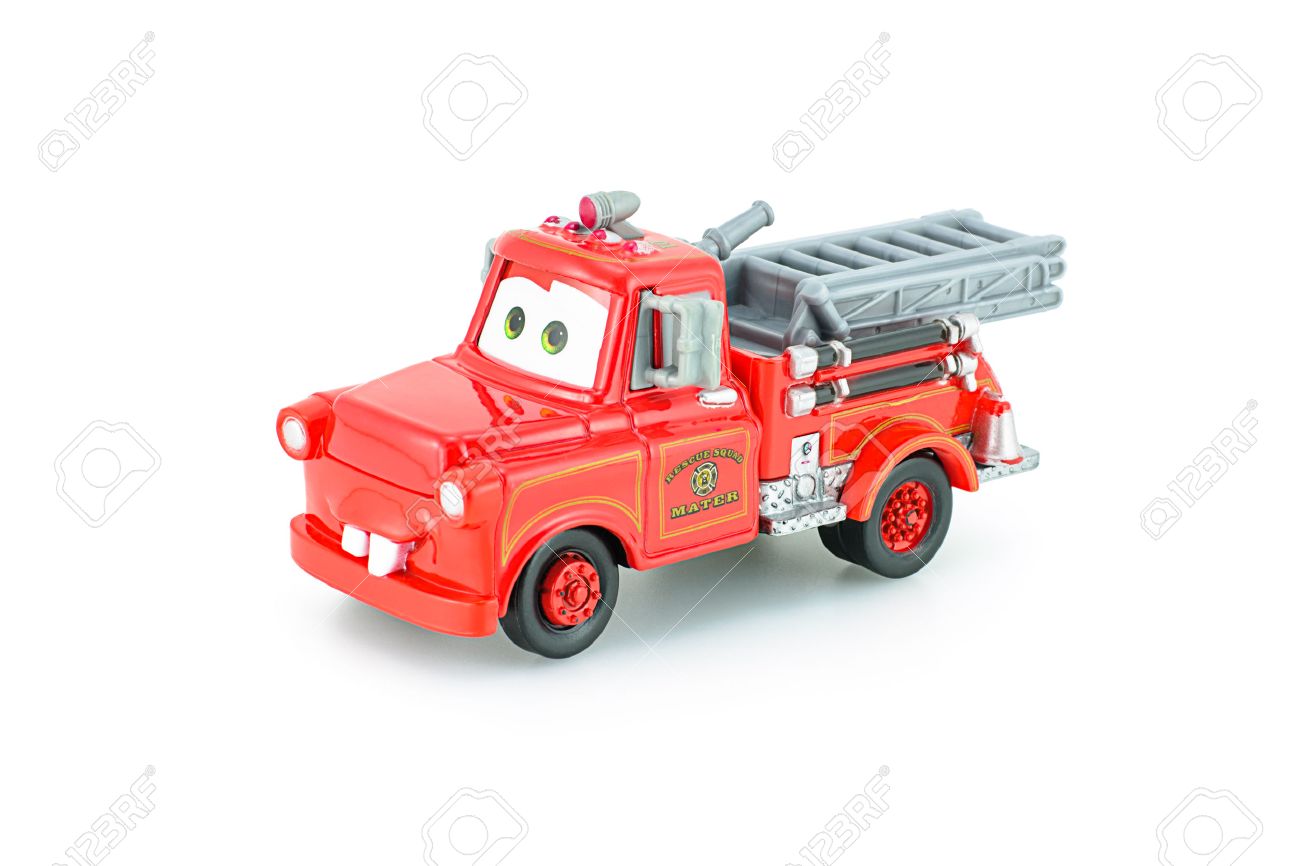 バンコク タイ王国 15 年 1 月 11 日 牽引母校グッズ文字カーズ映画から 赤母校救助隊 07 Tomy のトミカで製品 の写真 素材 画像素材 Image