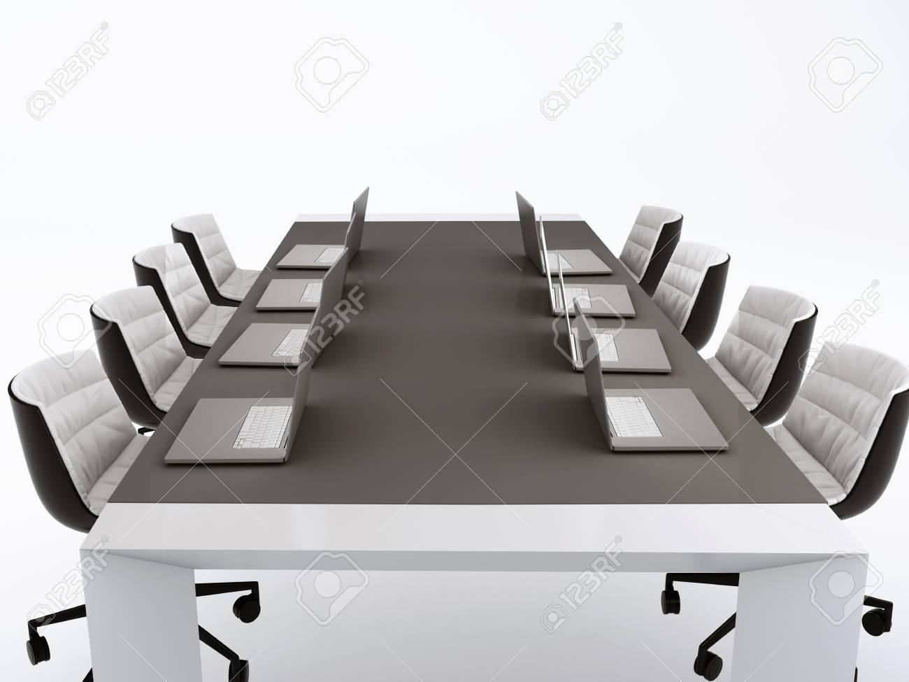 ノート パソコンの 3 D イラストが空の会議室と会議テーブルにします の写真素材 画像素材 Image