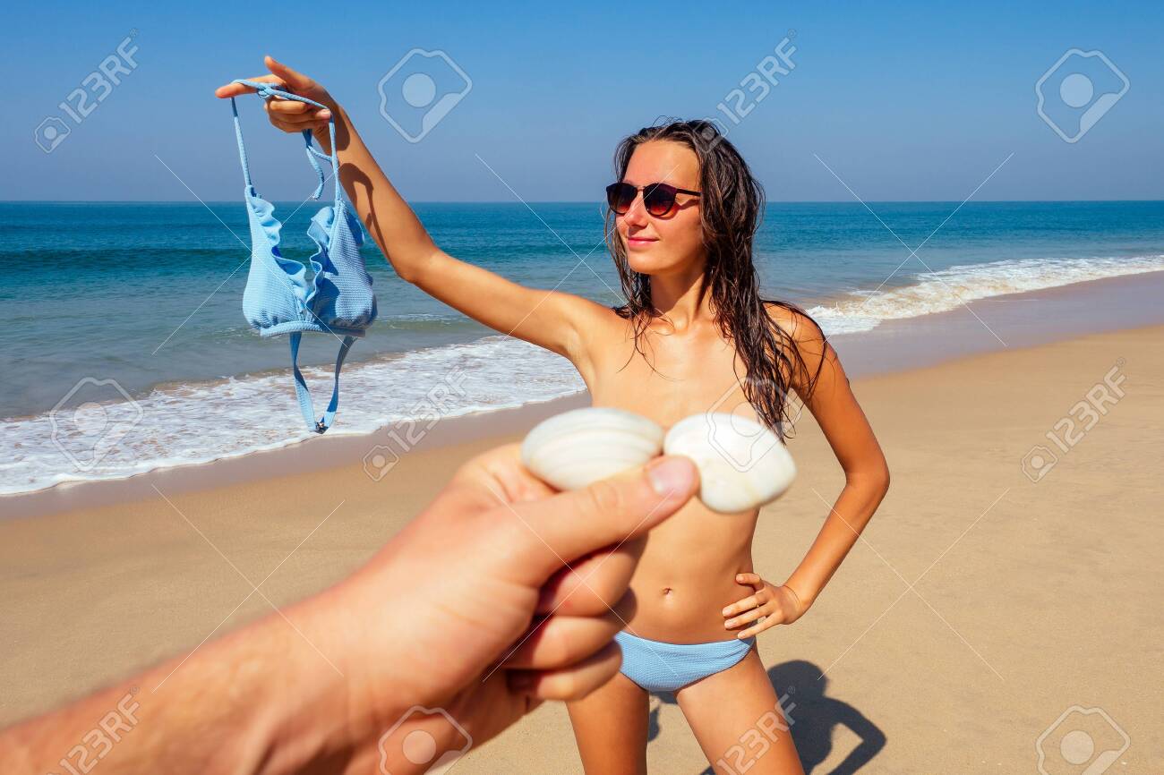 Girl Takes Bikini Off Girl Takes Bikini Off