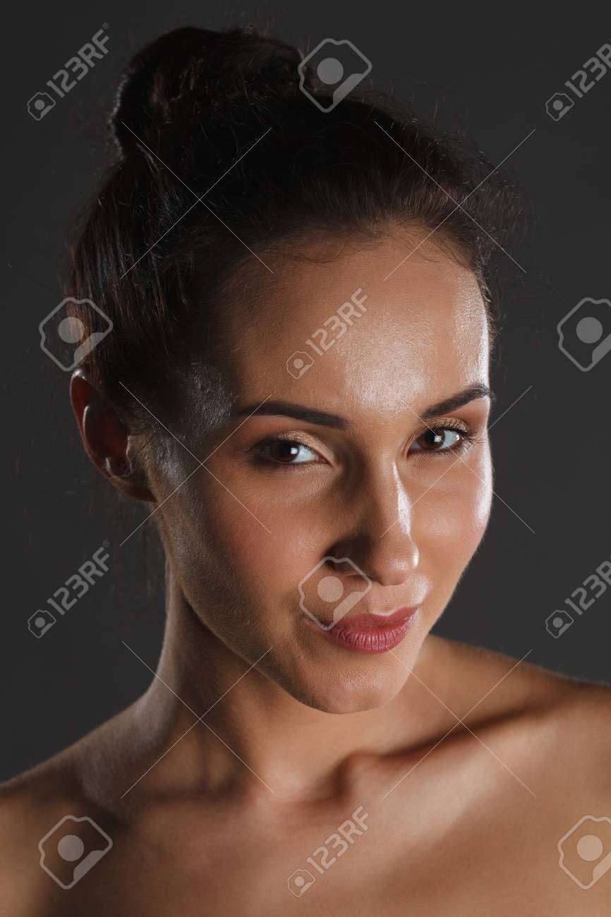 How to clean the face of black dots How to clean the face of black dots