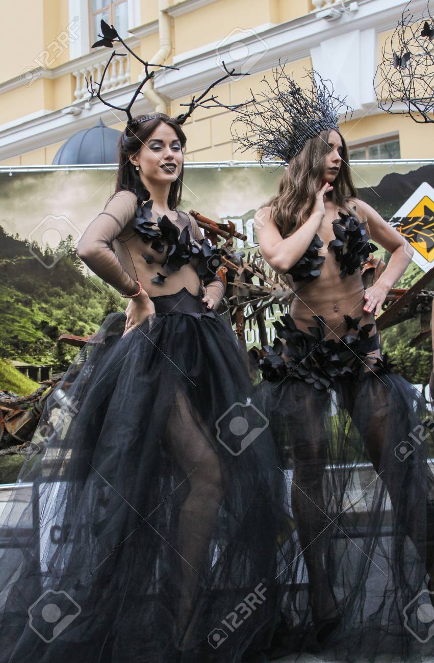 designer dresses for girls