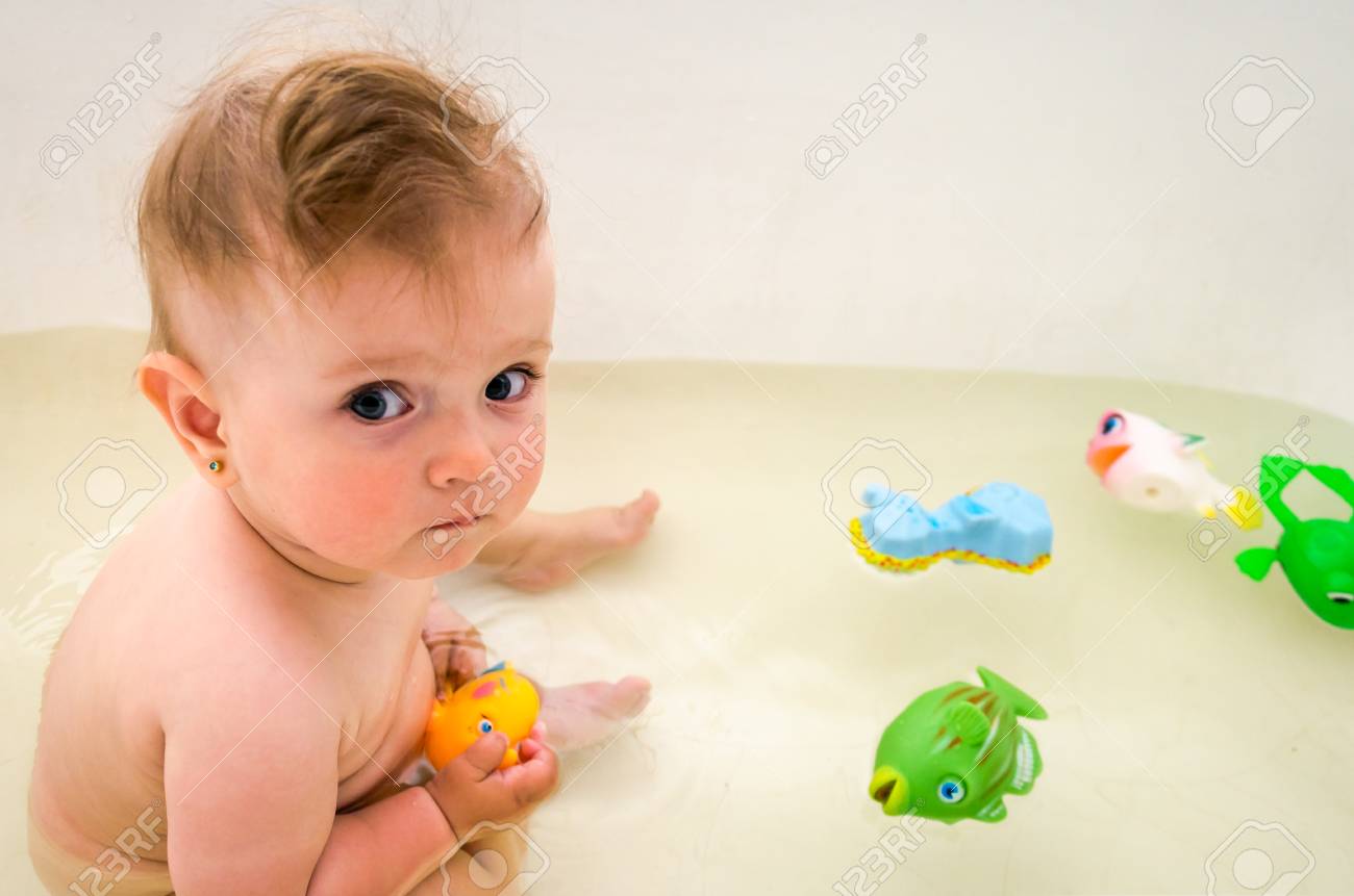 baby girl bath toys